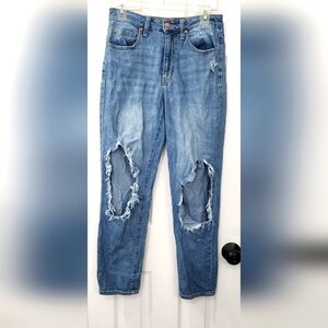 Junior Distressed Jeans size: 5